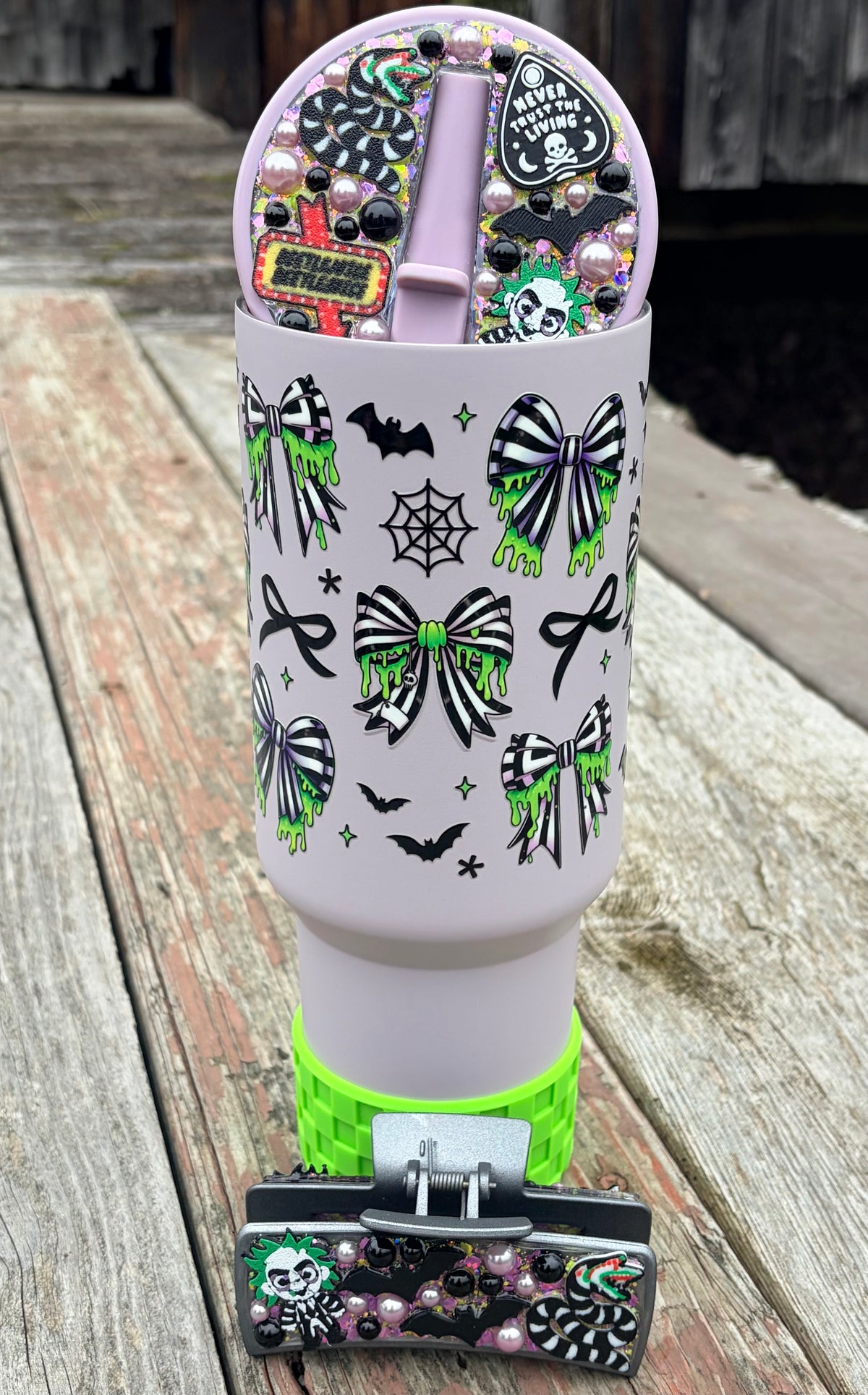 Beetle Bows